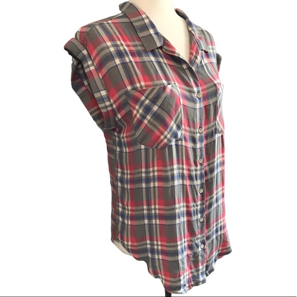 🌸Jach’s Girlfriend QuinnCapSleeve Button FrontTop - Picture 2 of 5